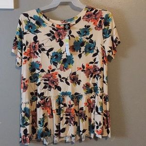 Agnes and Dora Relaxed Ruffle Tee